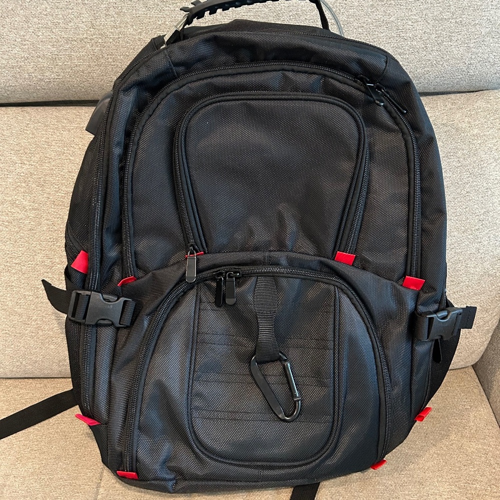 Black Speedo swim backpack NWOT